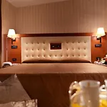 Hotel Ariston 4*